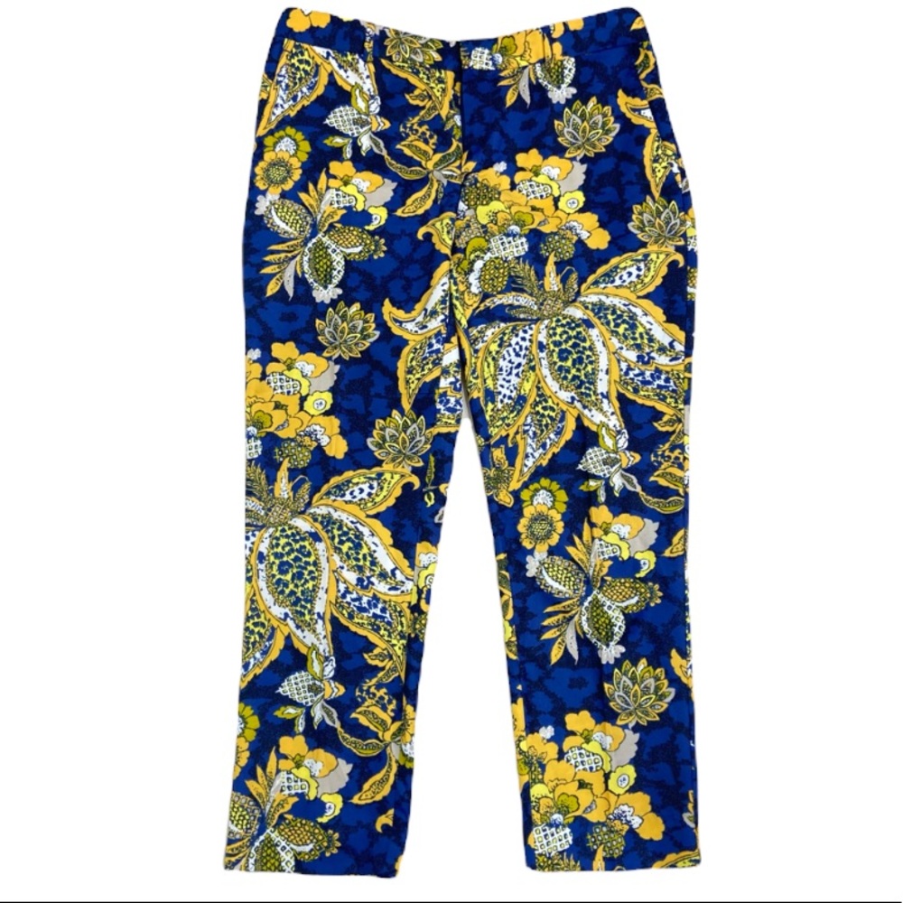 Banana Republic Avery lightweight blue floral paisley pants. - Picture 2 of 10